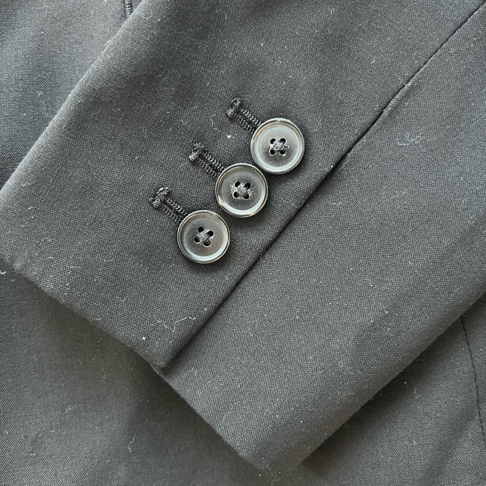 Banana Republic Black Long and Lean Blazer, Size 8 - Picture 3 of 4
